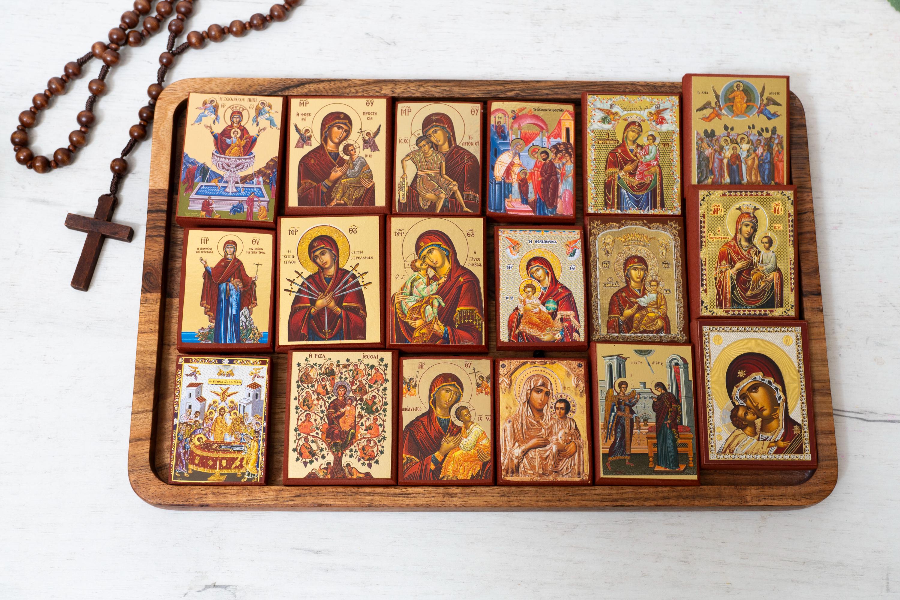 pocket Christian Icon with Virgin Mary Random selection (1Pcs) - Handmade Wooden Icon on Gold Background With amazing detail Approx. 4x5 cm.