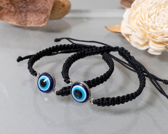 Evil eye macrame bracelet  (1pcs) fully adjustable bracelet  so one size really does fit all in many colors