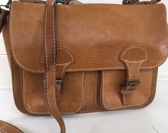 Vintage leather messenger bag - natural tan leather