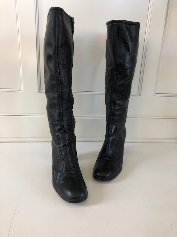 Vintage leather go go boots- classic black leather
