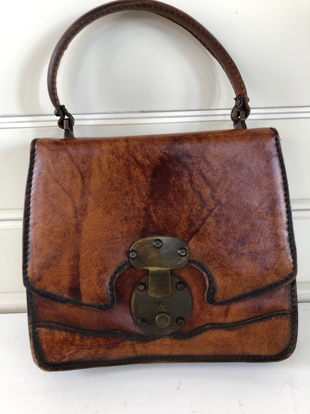Rustic Elegance Vintage Leather Handbag