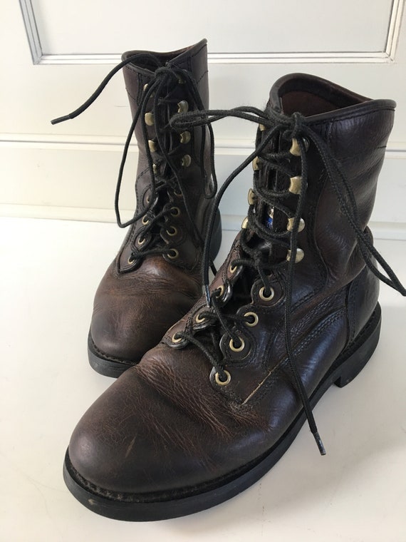 Vintage leather work boots - men size 7.5 - logger