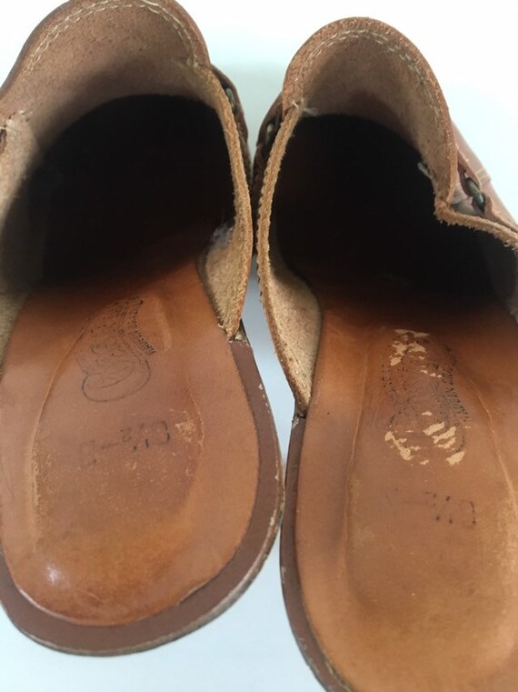 Vintage leather high heel clogs- size 8 - image 8