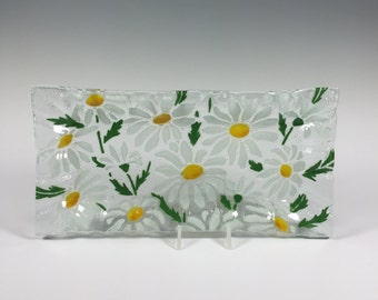 Daisy Serving Tray, Daisies, Fused Glass, Flowers, White Flowers, Daisy Decor, Bread Tray, Glass Plate