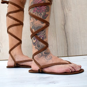 Sandali a piedi nudi in vera pelle, sandali Huarache marroni, sandali con cinturino alla caviglia, sandali da corsa, gladiatore elegante, scarpe da spiaggia, Marrone