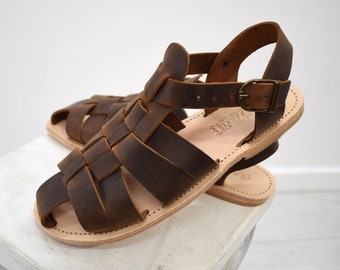 Fisherman Women sandals covered finger toe handmade with High Quality Genuine Leather