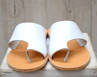 Men’s White Greek Leather Sandals – Handmade Toe Loop Summer Flats by Astir Sandals