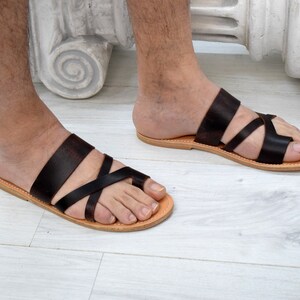 Men Toe ring slides sandals with Leather