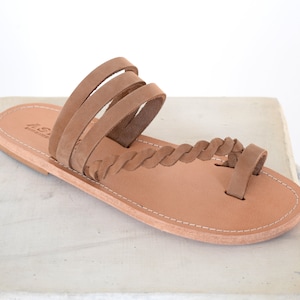 Ancient Greek leather sandals/ gladiator thong sandals/ handmade leather shoes/ roman greek style/ t-strap sandals with toe ring