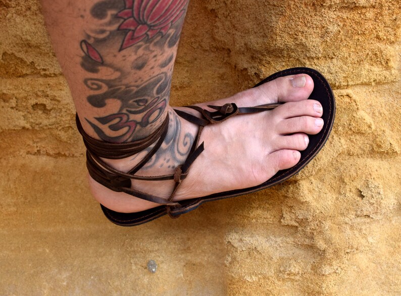 huarache sandals barefoot