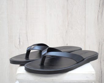 Men’s Handmade Greek Leather Flip Flops – Comfortable Summer Sandals with Rubber Sole