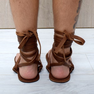 Sandali a piedi nudi in vera pelle, sandali Huarache marroni, sandali con cinturino alla caviglia, sandali da corsa, gladiatore elegante, scarpe da spiaggia, immagine 6