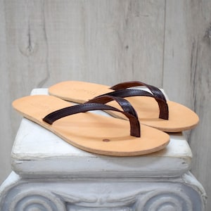 Men’s Grounding Leather Flip Flops – Handmade Barefoot Sandals with Copper Rivets for Ultimate Earthing