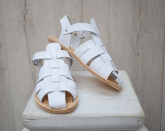 Fisherman Sandals for Women in white leather