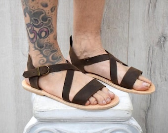 Sandálias masculinas de couro estilo grego