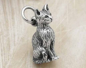 Realistic Sitting Cat Charm Sterling Silver Realistic Sitting Cat Charm Sterling Silver