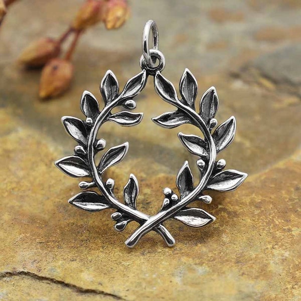 Laurel Wreath Charm 925 Sterling Silver Laurel Charm Necklace Round Nobel Laureate Charm Pendant