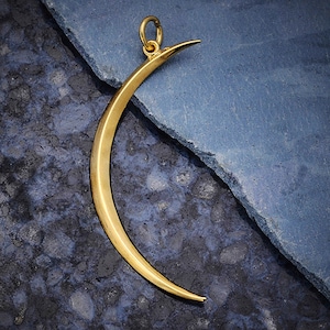 Long Thin Gold Crescent Moon Necklace. Shiny 14K Gold Plated Sterling Silver Ridged Moon Pendant on 14K Gold Filled Necklace.