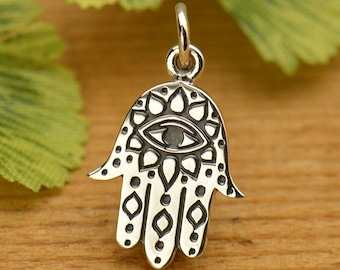 Sterling Silver Hamsa Hand With Evil Eye Charm. 925 Sterling Silver Hamsa Pendant with Evil Eye. Evil Eye Necklace.