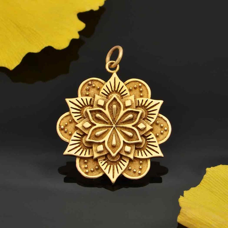 Elegant Gold Mandala Necklace main image 0