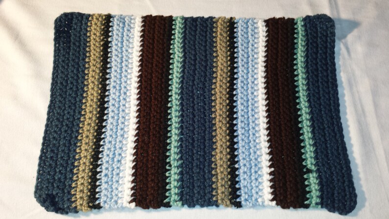 Contemporary crocheted placemat