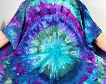 Vibrant tie dye cardigan, colorful boho top, hand dyed shirt, Tie dyed cardi, colorful boho cardigan, tie dyed top, tie dye look, ice dyed