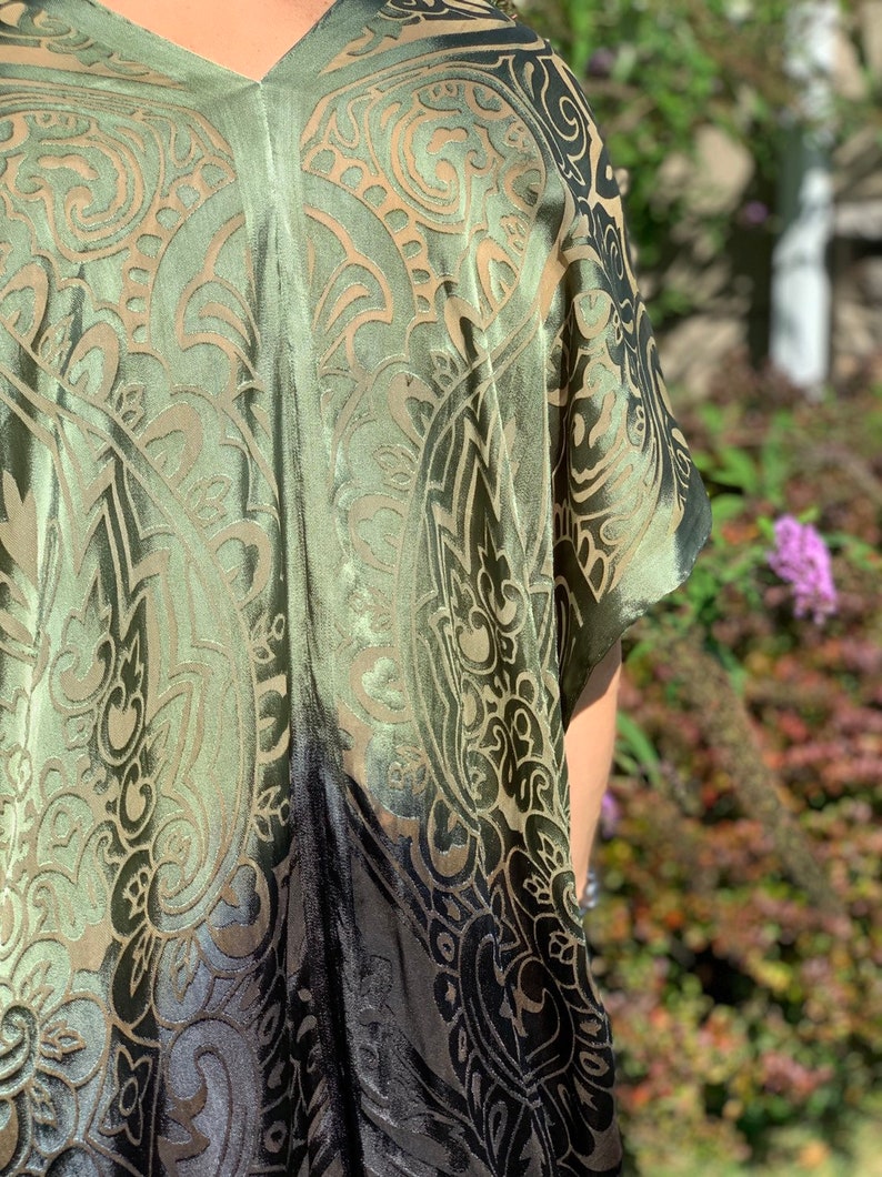 Burnout kimono, Green/black kimono jacket, green evening jacket, Burnout jacket, ombre top, kimono wrap, sheer dressy top image 3