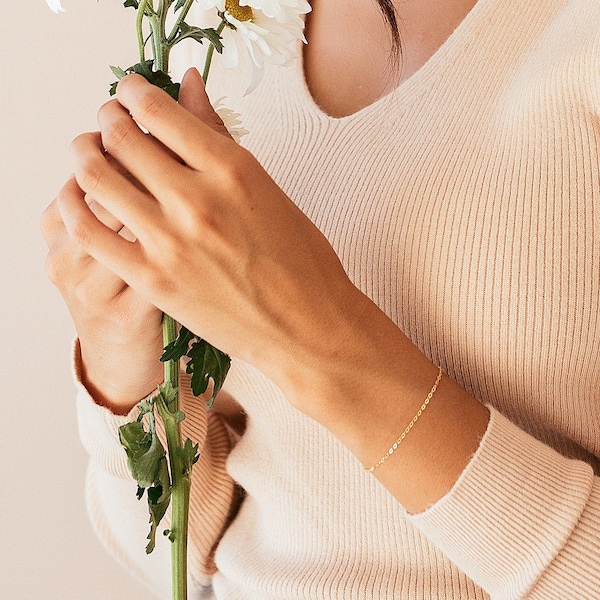 Whisper Bracelet - Gold, Rose Gold or Silver - Simple Basic Chain Bracelet - Thin Dainty Modern Layering - Cable Chain - 14k or Gold Filled