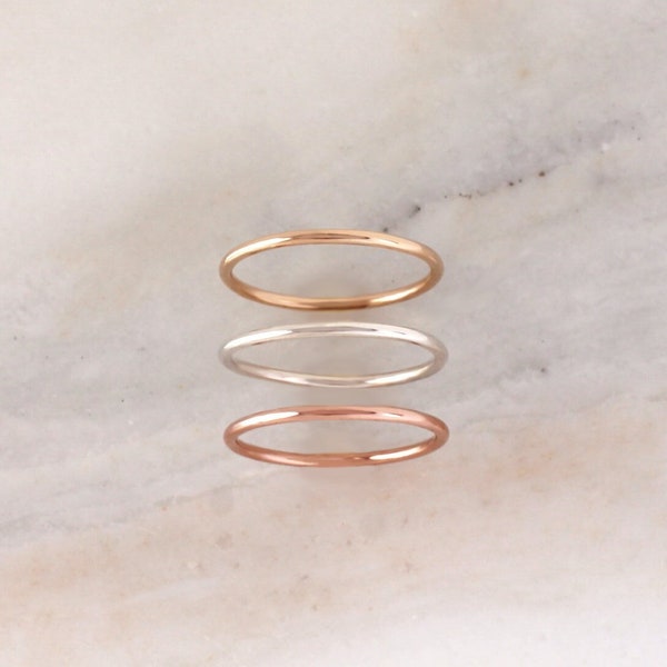 Smooth Stacking Ring - Gold, Rose Gold, or Silver - Basics Bands - Classic Rings - Minimalist Modern Dainty Jewelry - Stacking Rings