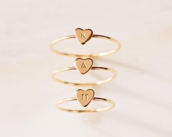 Cleo Heart Ring • Personalized Initial Ring - Gold, Rose Gold or Silver - Valentines Day Gift for Her Mom Sister Friend - Custom Letter Ring