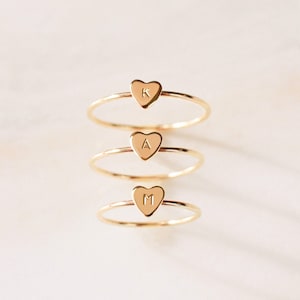 Cleo Heart Ring • Personalized Initial Ring - Gold, Rose Gold or Silver - Valentines Day Gift for Her Mom Sister Friend - Custom Letter Ring