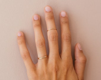 Smooth Skinny Ring - Gold, Rose Gold, or Silver - Basics Bands - Classic Rings - Minimalist Modern Dainty Jewelry - Stacking Rings