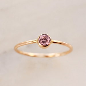 Alexandrite Ring June Birthstone Ring Gold, Silver or Rose Gold Alexandrite Jewelry Color Changing Birthstone Jewelry Gift for Mom immagine 1