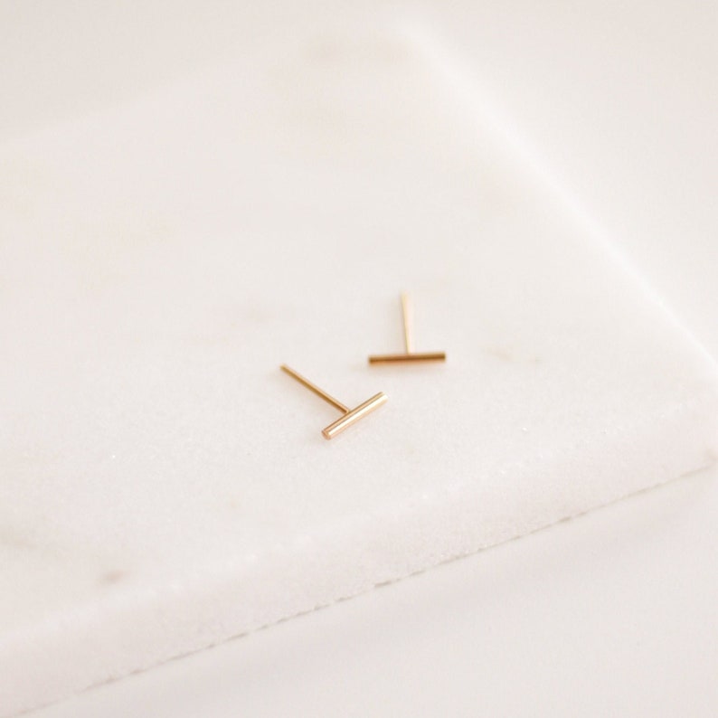 Tiny Line Earrings Gold, Rose Gold, or Silver Bar Earrings Line Posts Parallel Lines Simple Staple Post Minimalist Thin 14k Earrings Bild 1