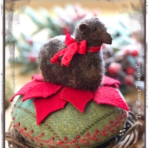 E-Pattern ~ Pincushion ~ Wooly &quot;Poinsettia&quot;Sheep ~ PDF Instant Download