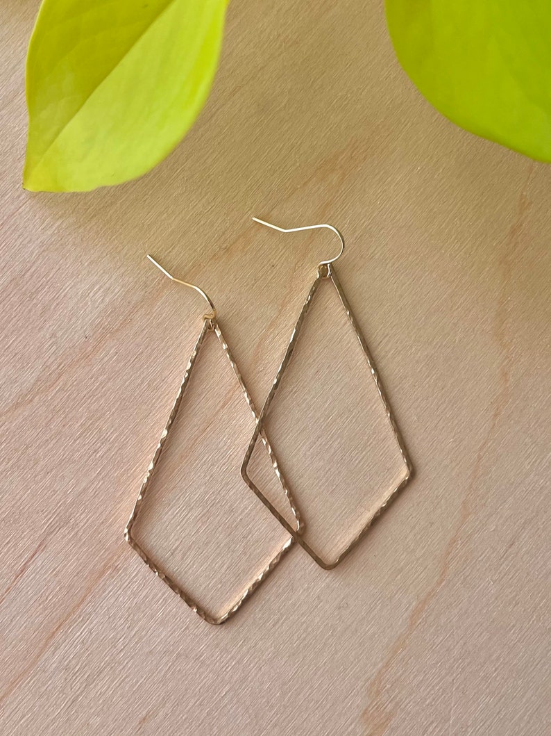 Hammered Diamond Shaped Hoop Earrings, Modern Gold Big Statement Lightweight Everyday Earrings Jewelry Gift for Her Just Short and Sweet image 4