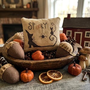 Spooky Halloween Pillow, Primitive Stitchin, Cross Stitch Pattern, Digital Download PDF