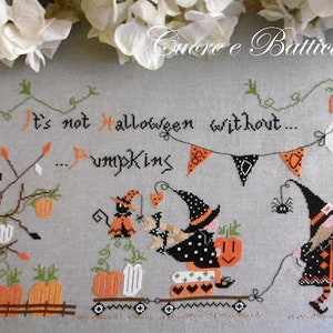 CROSS STITCH PDF It's Not Halloween Without Pumpkins by Cuore e Batticuore (Includes Inscription in English, Italian, French and German)