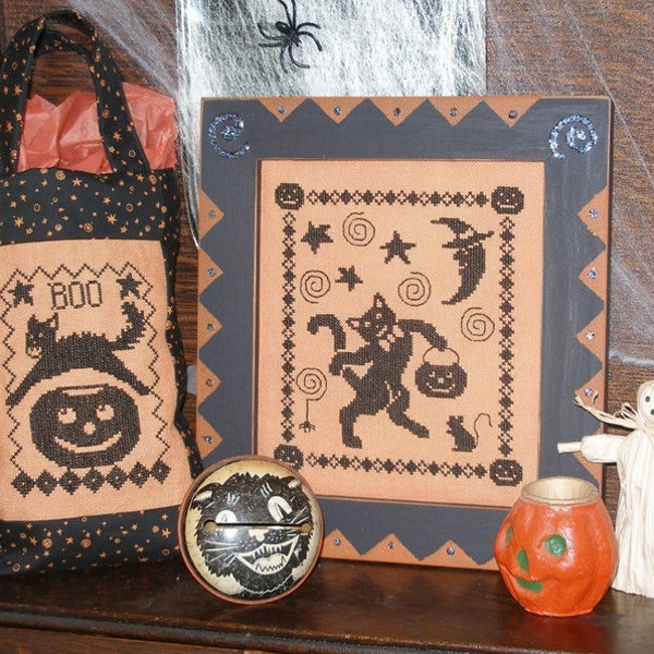 CROSS STITCH PDF Halloween du chat noir par Waxing Moon Designs