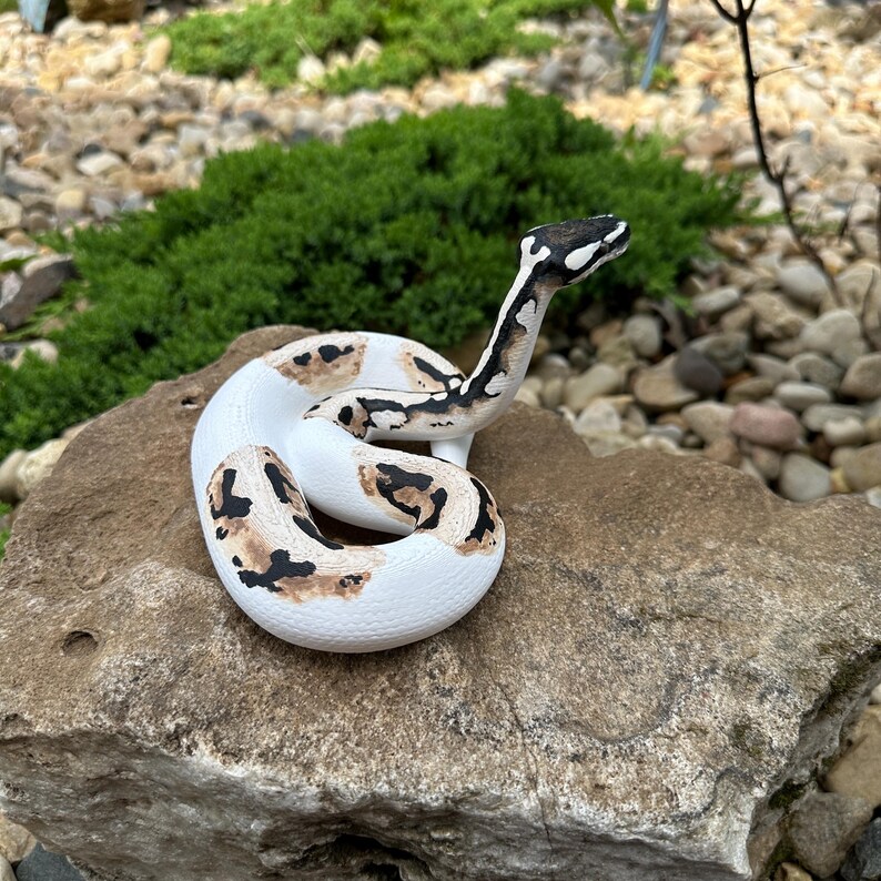 Ball python figurine (large) image 6