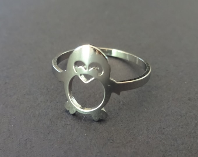 Stainless Steel Silver Penguin Ring, Penguin Outline Design, Sizes 6-10, Simple Silver Animal Ring, Cute Stylish Band, Animal Lovers Ring