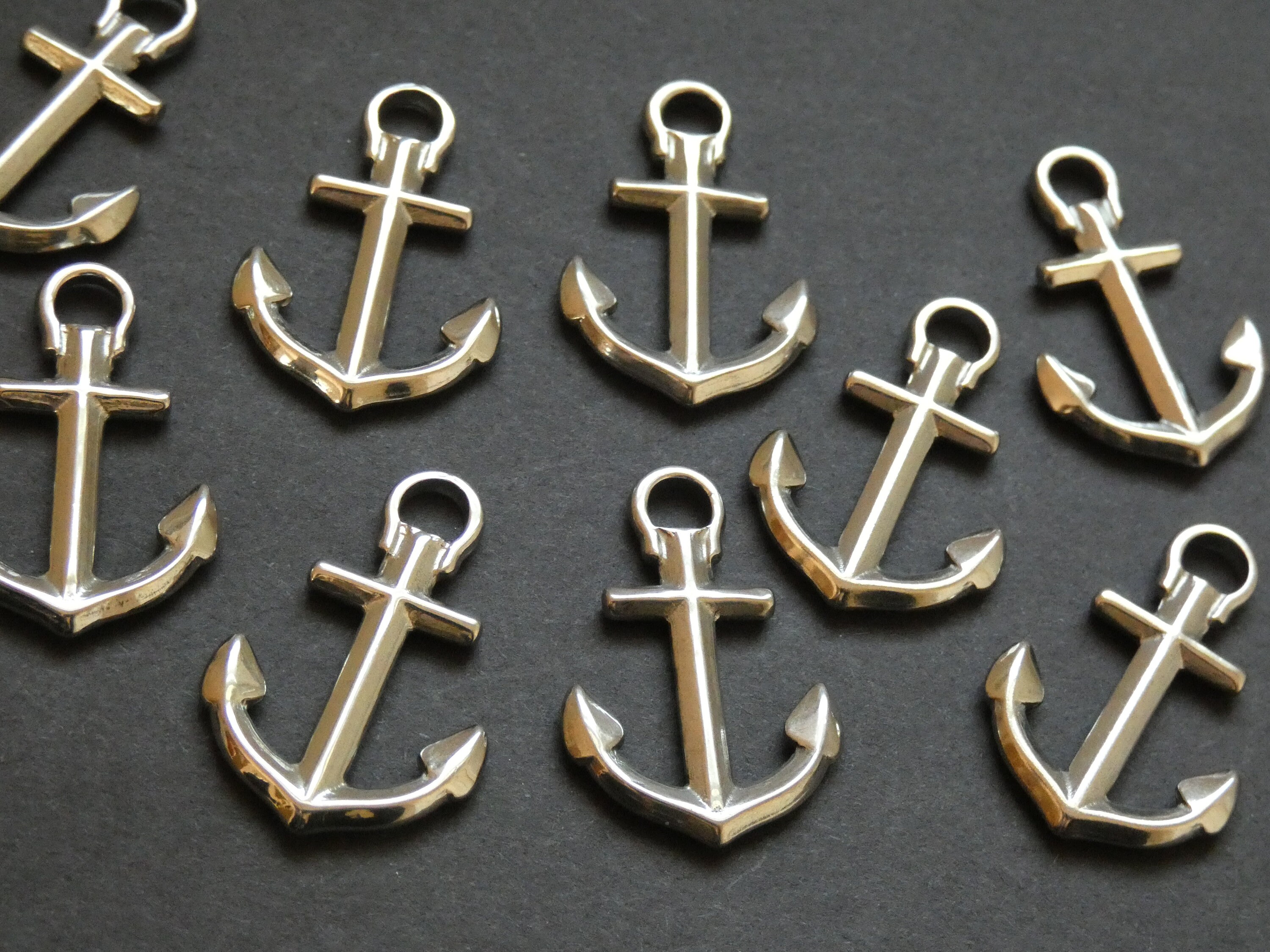 Pack of 5 30mm Stainless Steel Anchor Pendant, Large Anchor Pendants