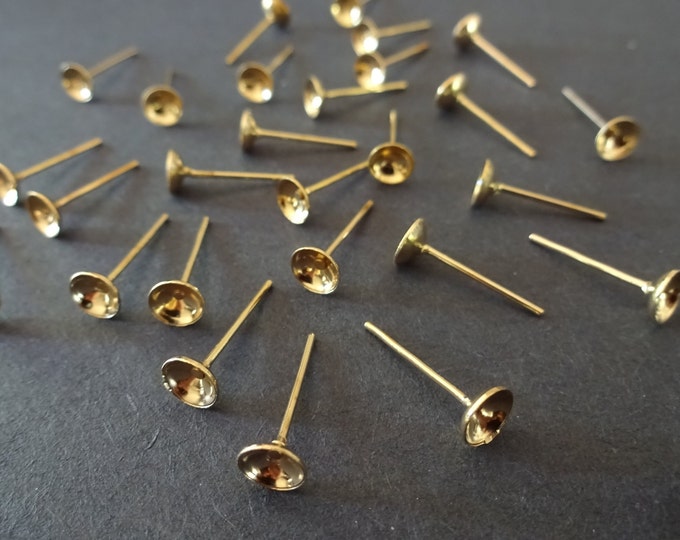 3mm Iron Stud Earring Settings, Gold Color, Fits 5mm Round Stone, .8mm Pin, Classic Stud, Earring Making Ear Posts, Set Your Own Cabs