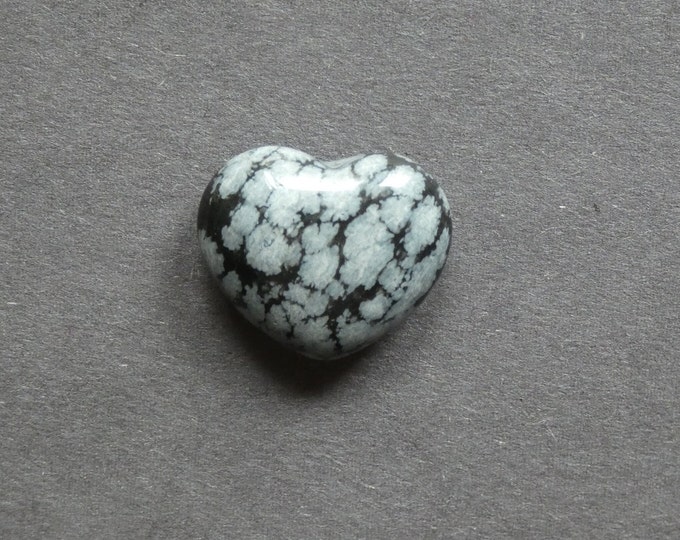 20x23x10mm Natural Snowflake Obsidian Heart Love Stone, Black and White, Pocket Palm Stone for Reiki Balancing, One of a Kind, Gemstone