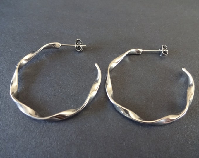 Stainless Steel Silver Wave Hoop Earrings, Hypoallergenic, C Shape Hoop, Twisted Hoops, Set Of Silver Earrings, 35.5mm, Elegant Hoops