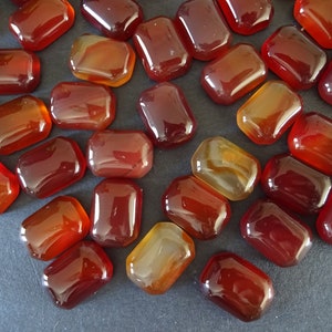 14x10mm Natural Carnelian Gemstone Cabochon, Faceted Rectangle Cabochon, Polished Gem, Red Carnelian, Natural Stone, Emerald Cut Style