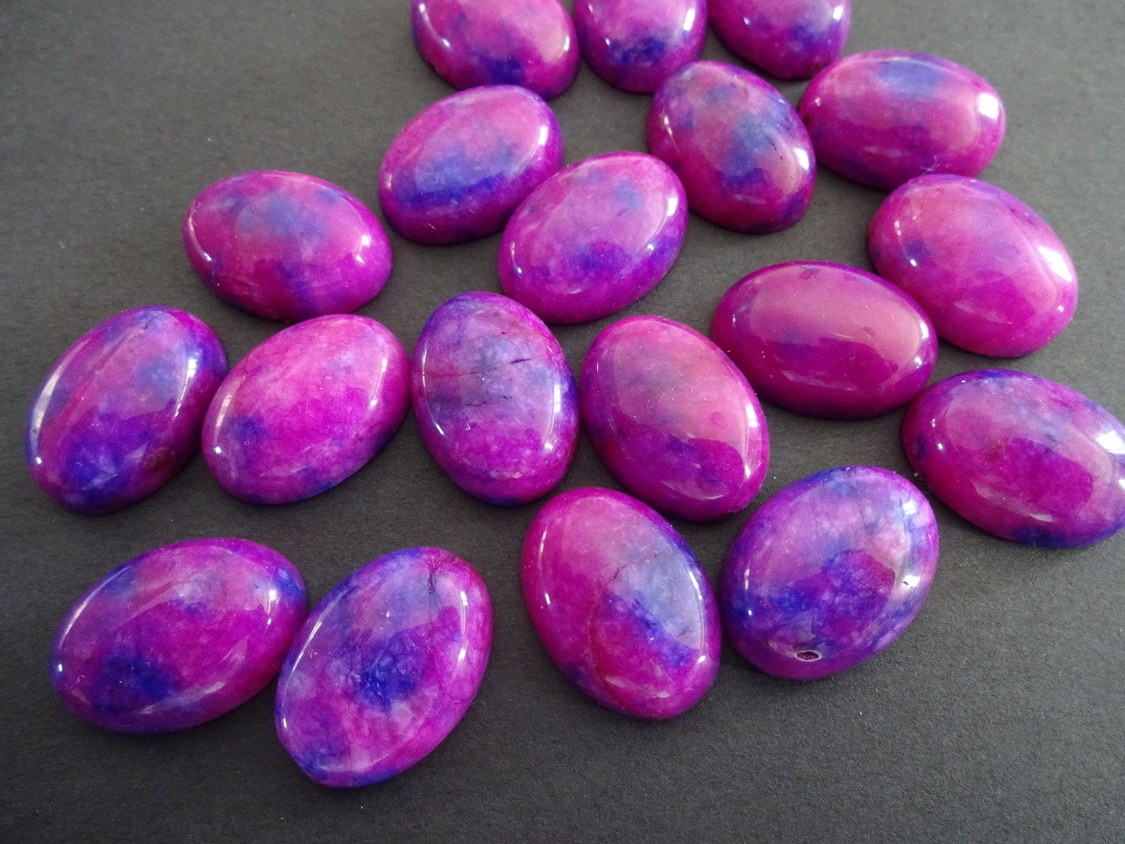 25x18x8mm Natural White Jade Dyed Gemstone Cabochon Oval | Etsy