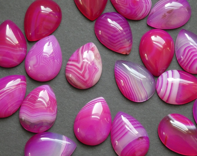 25x18mm Natural Agate Cabochon, Dyed, Teardrop Shape, Polished Gem, Pink Striped Agate Gemstone, Natural Stone, White & Pink Agate Cab