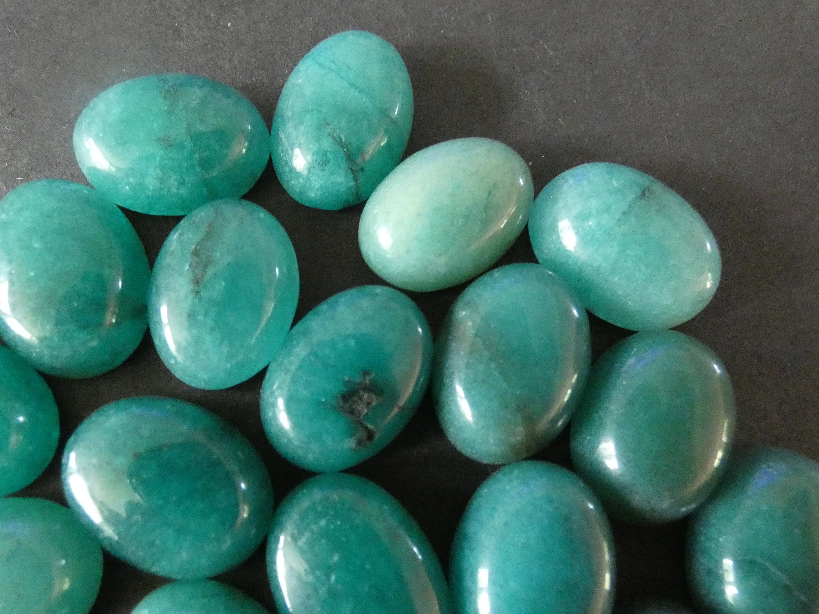 18x13mm Natural White Jade Dyed Gemstone Cabochon, Teal Oval Cabochon
