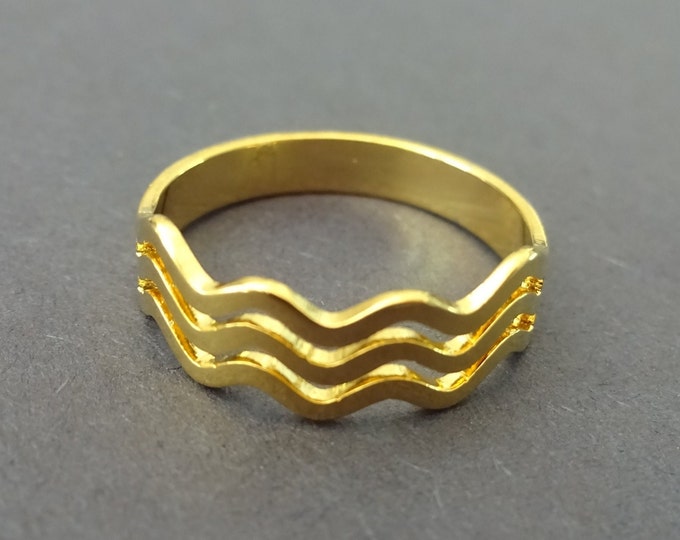 Stainless Steel Wavy Ring, Gold Wave Band, Sizes 6-10, Handcrafted Steel Ring, Wedding Band, Engagement Ring, Tri Striped Ocean Wave Band